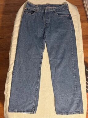 Levi’s Premium 501 90s Straight Leg Jeans